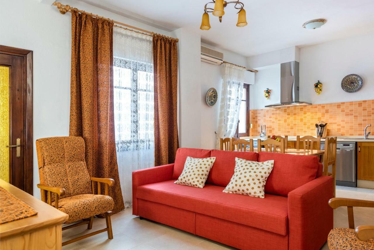 סביליה Hsh Suites Barrio Santa Cruz מראה חיצוני תמונה